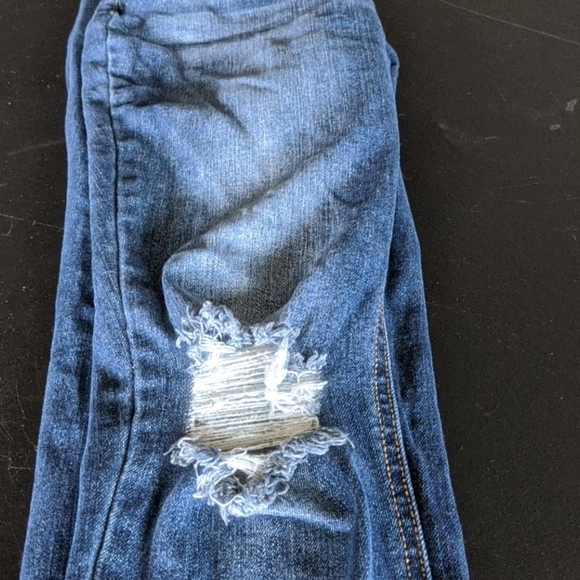 Jeans - Picture 3 of 5